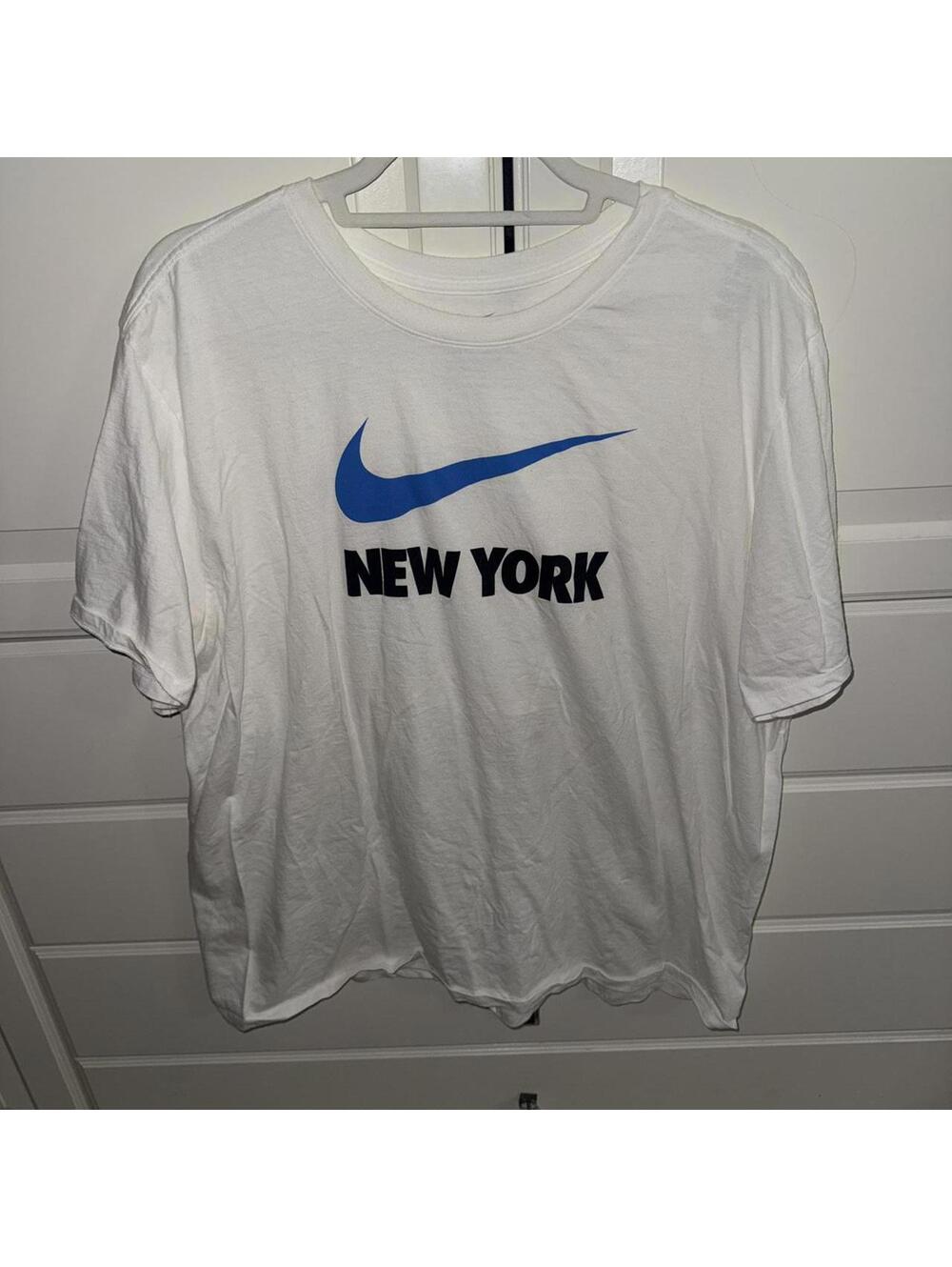 The Nike tee NEW YORK